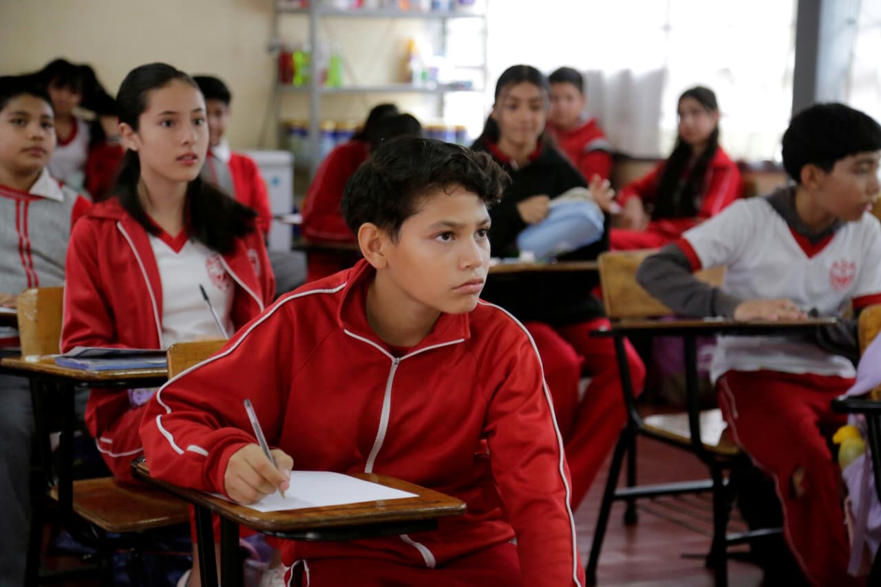 Mañana reinician clases más de 900 mil estudiantes de básica: Gabriela Molina
