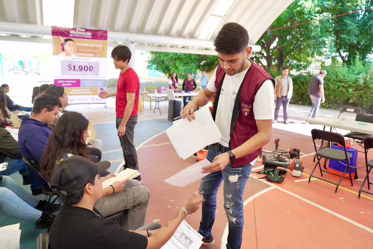 Se pospone entrega de tarjetas faltantes de la Beca Gertrudis Bocanegra